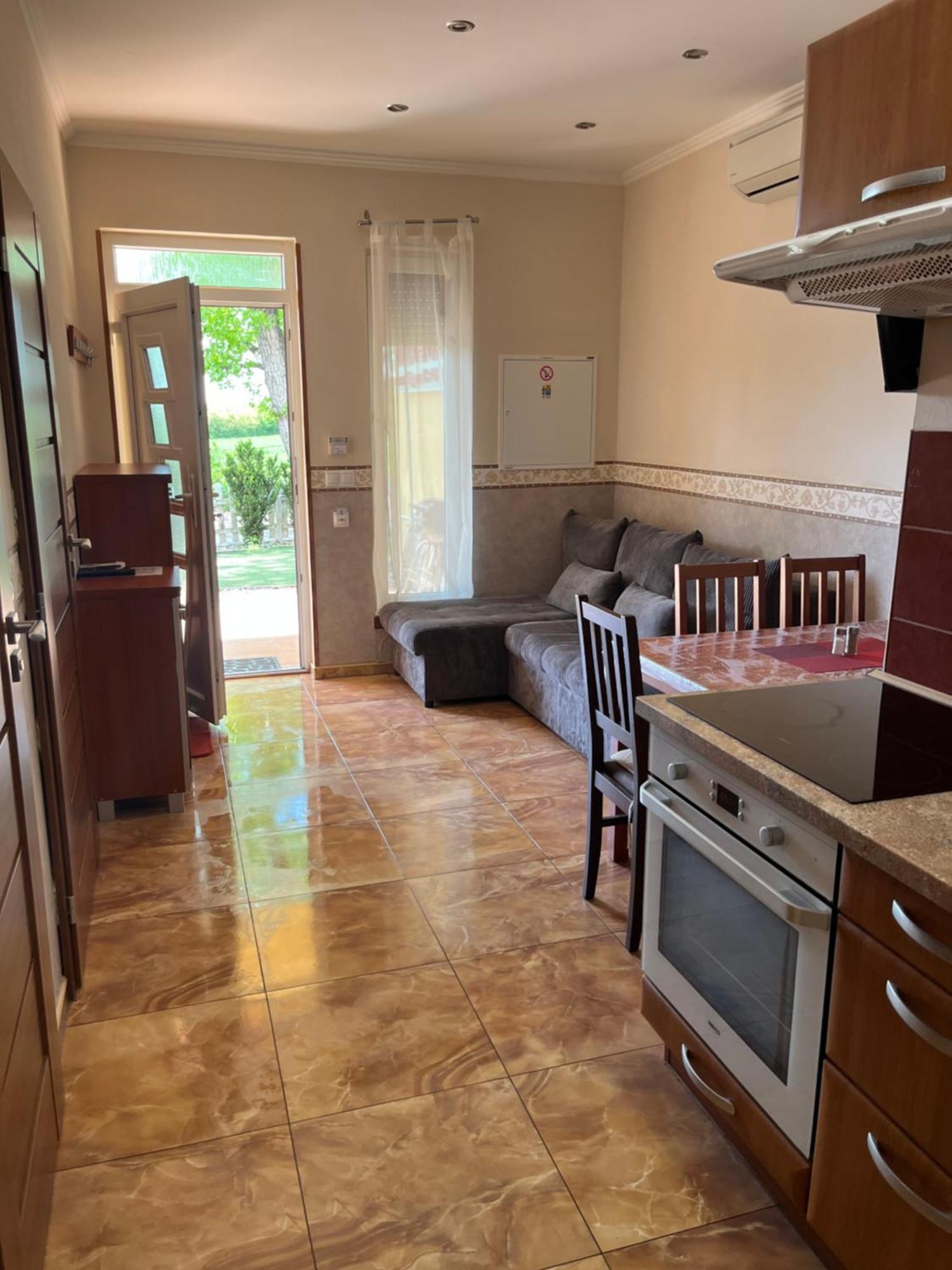 Villa Gracia Patince Esterno foto